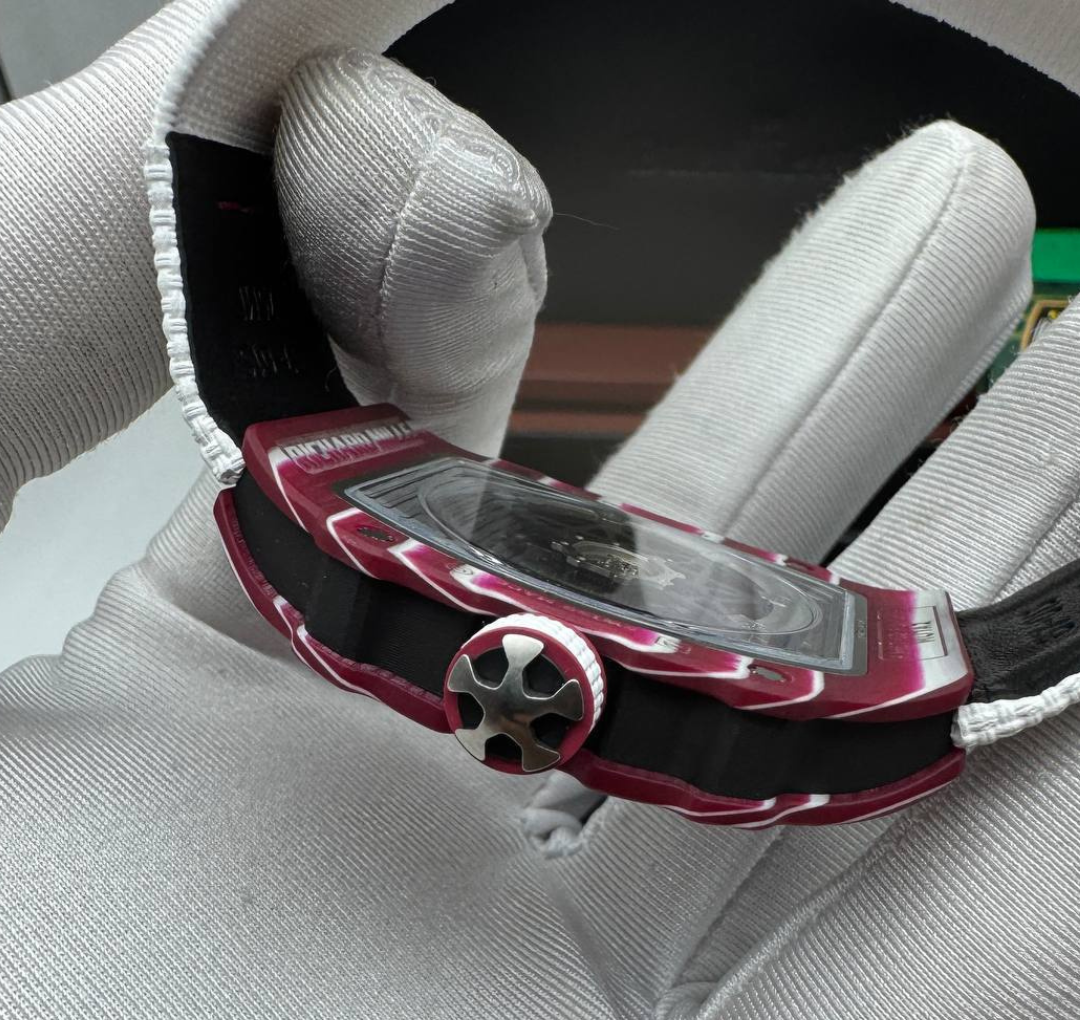 RICHARD MILLE WITH SWISS MACHINE