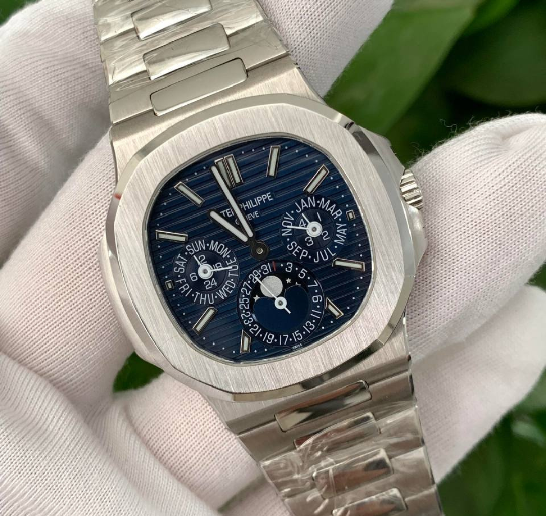 PATEK PHILIPPE WITH SWIZZ MACHINE