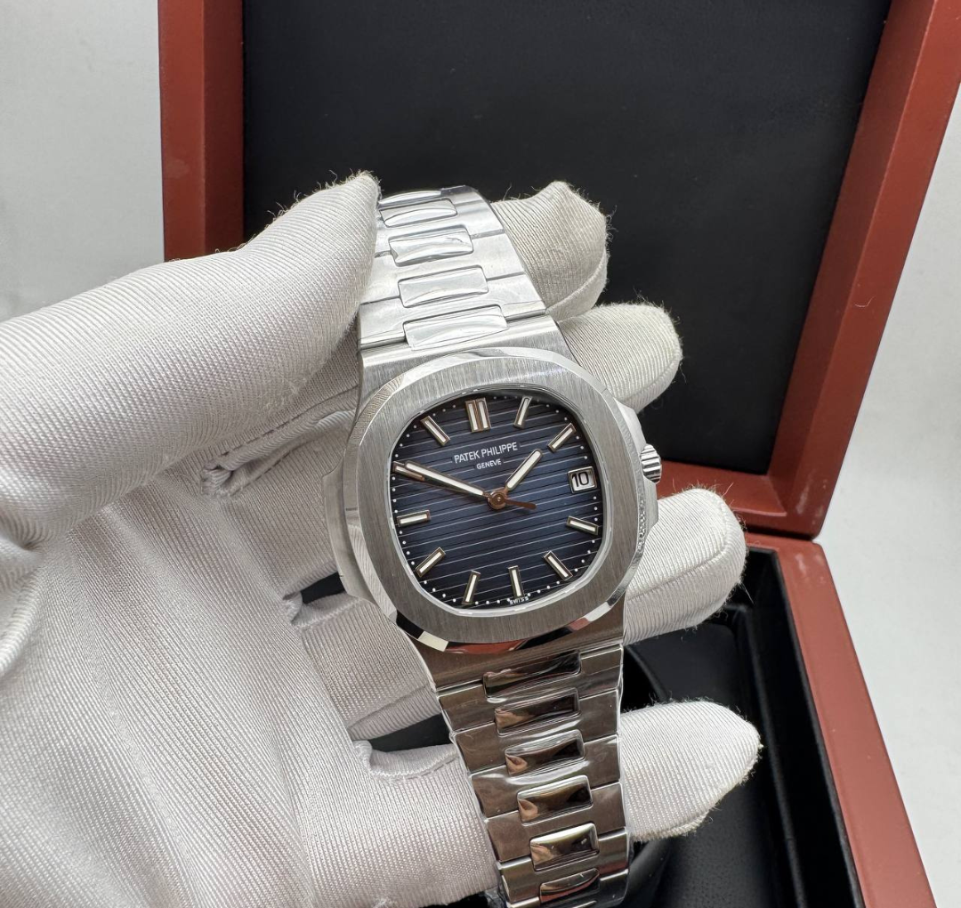 PATEK PHILIPPE WITH SWIZZ MACHINE