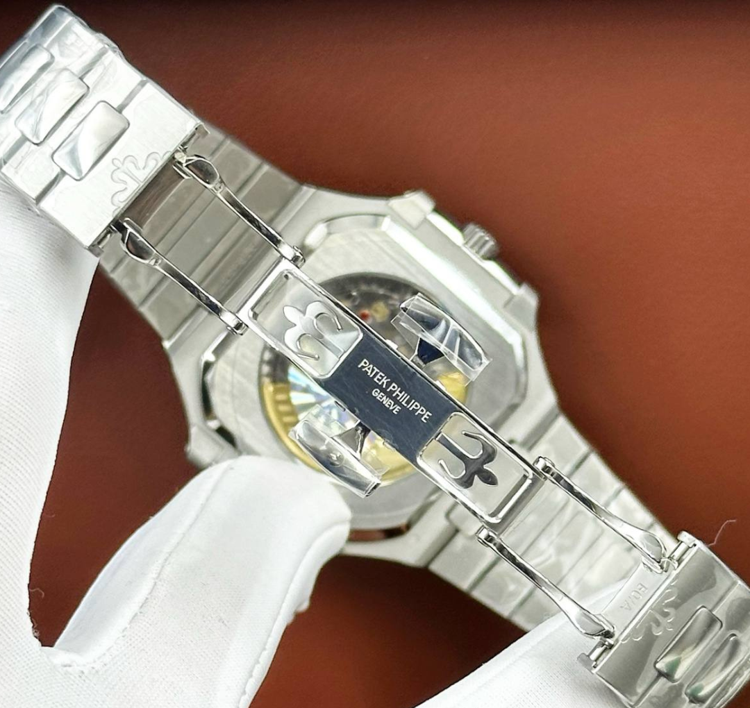 PATEK PHILIPPE WITH SWIZZ MACHINE