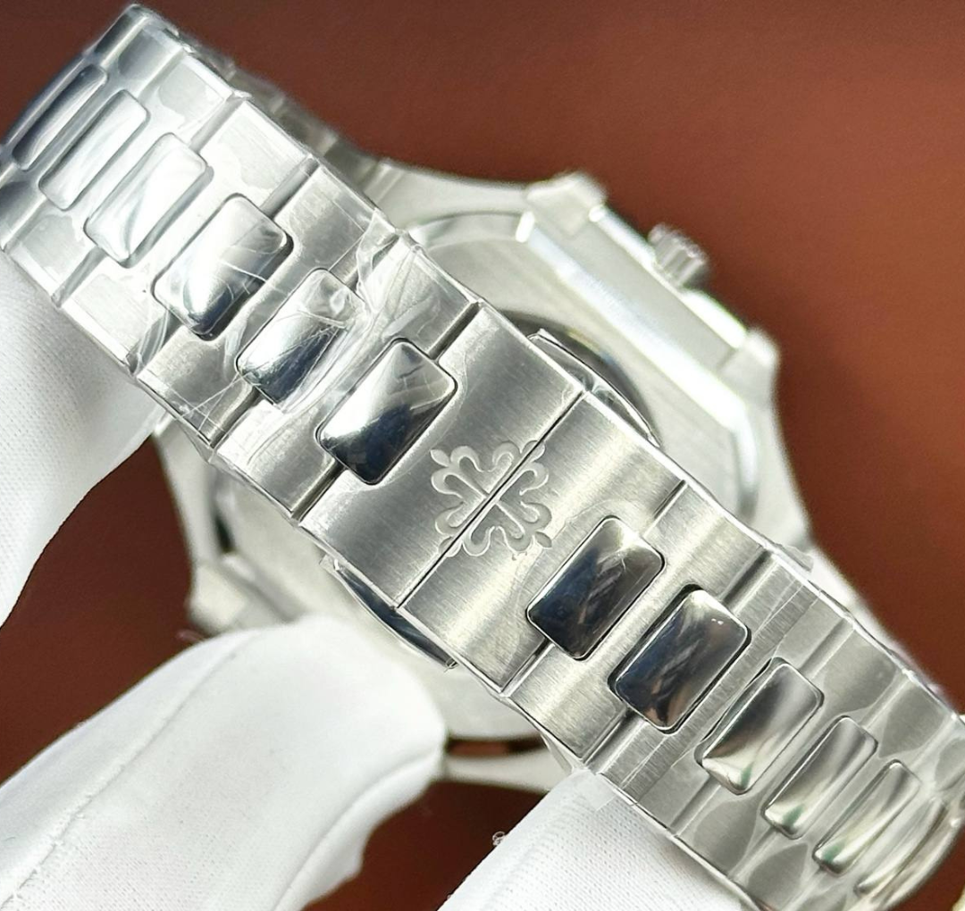 PATEK PHILIPPE WITH SWIZZ MACHINE