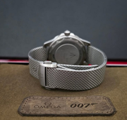 OMEGA SEAMASTER 007 WITH SWIZZ MACHINE
